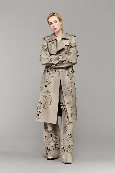 Look 49